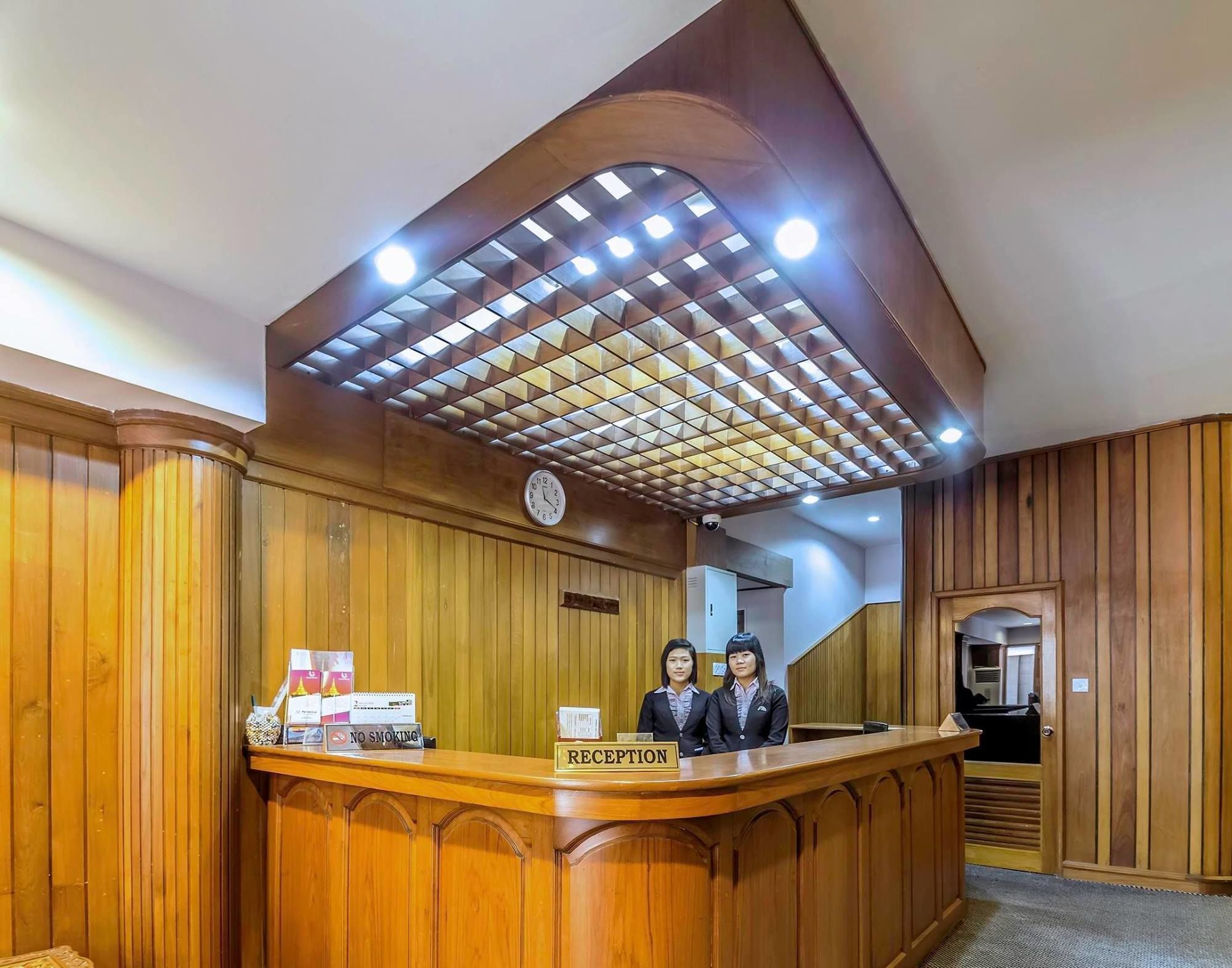 Hotel Innya Rangun Kültér fotó